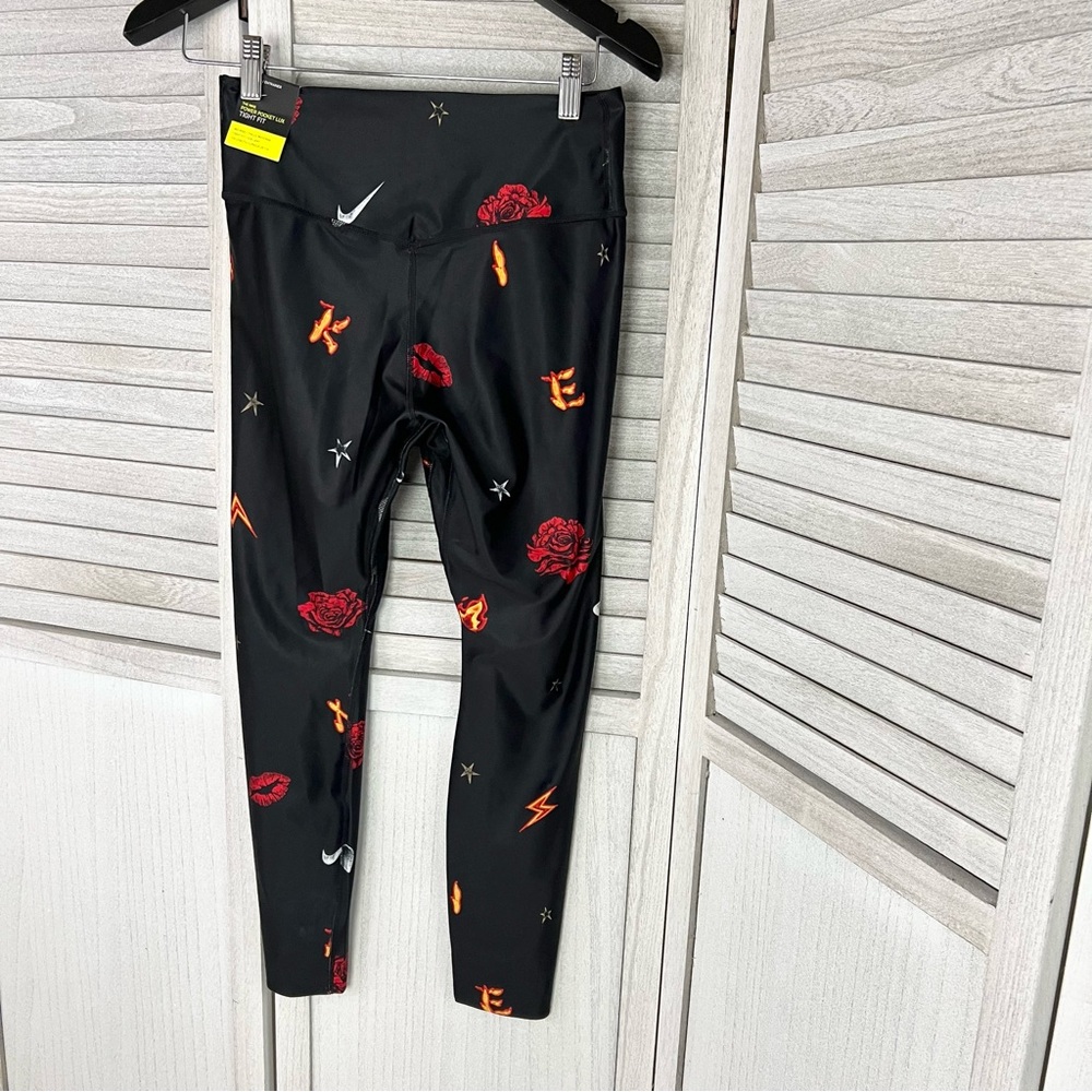 NWT Nike Power Pocket Lux Leggings | Black w/ Red & Silver | Size M | Mid-Rise - Picture 5 of 6